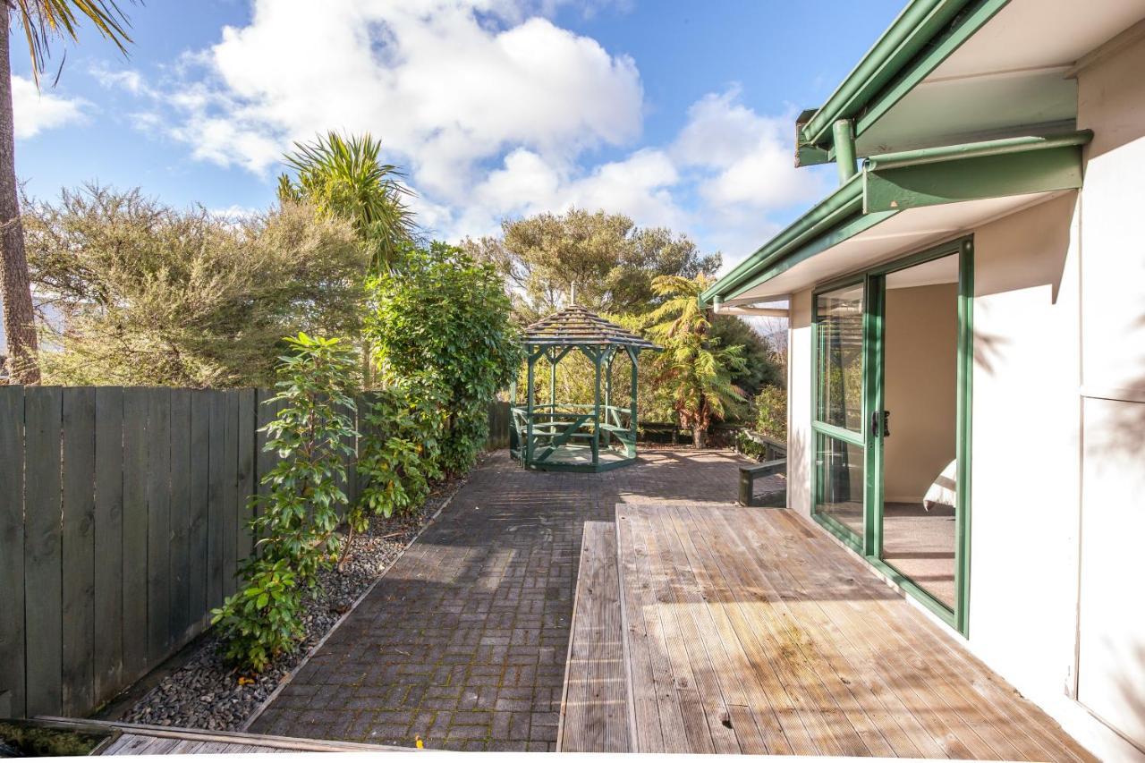 Kaihua Lookout - Taupo Holiday Home Esterno foto