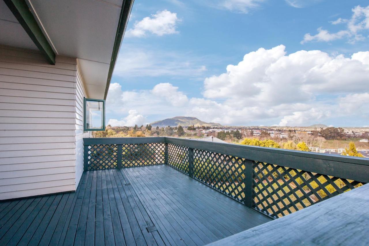 Kaihua Lookout - Taupo Holiday Home Esterno foto