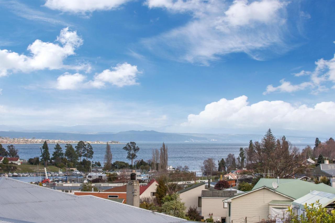 Kaihua Lookout - Taupo Holiday Home Esterno foto