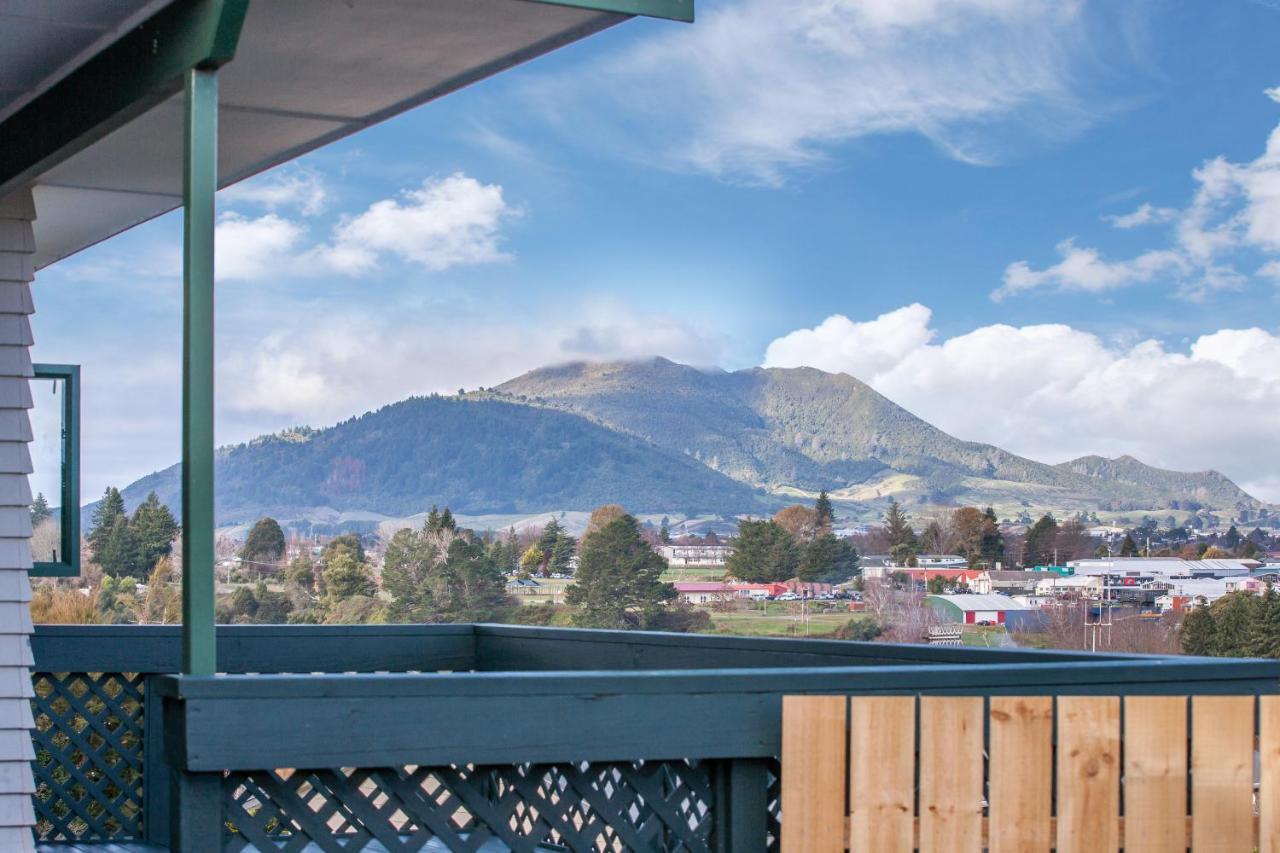 Kaihua Lookout - Taupo Holiday Home Esterno foto
