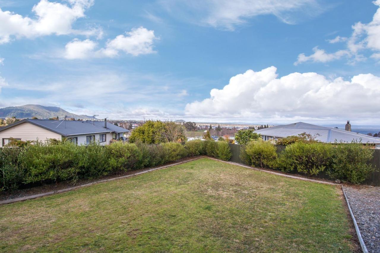 Kaihua Lookout - Taupo Holiday Home Esterno foto